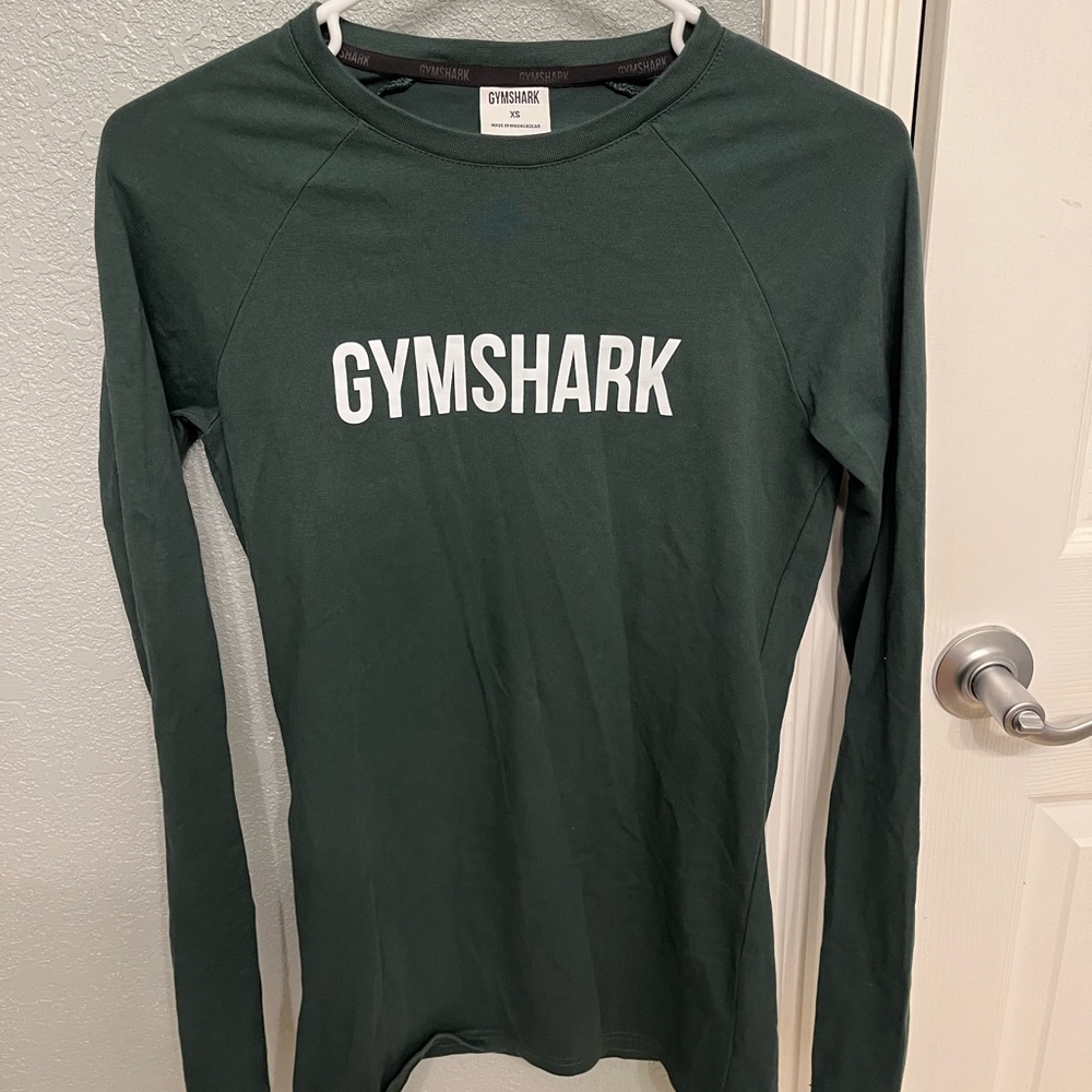 Men’s gymshark long sleeve top XS